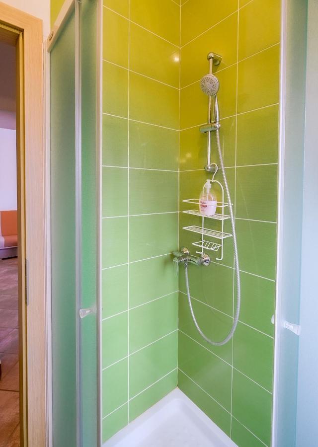 Apartmani Nina Rovinj Bagian luar foto
