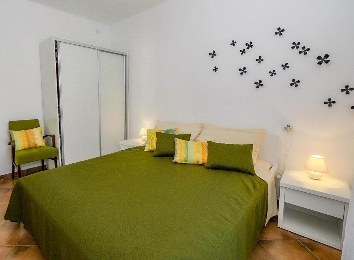 Apartmani Nina Rovinj Bagian luar foto