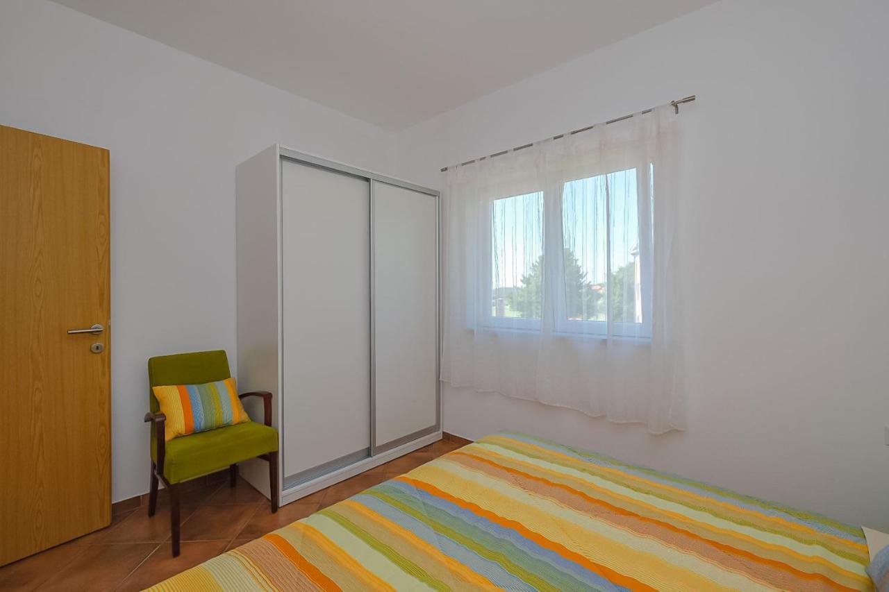 Apartmani Nina Rovinj Bagian luar foto